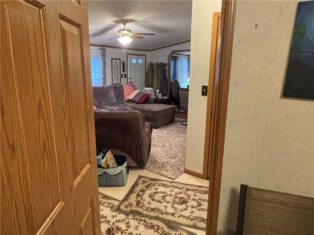 12210 Forest Drive, Shenango, PA 16424