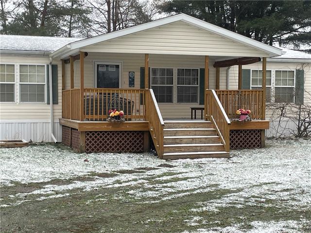 12210 Forest Drive, Shenango, PA 16424