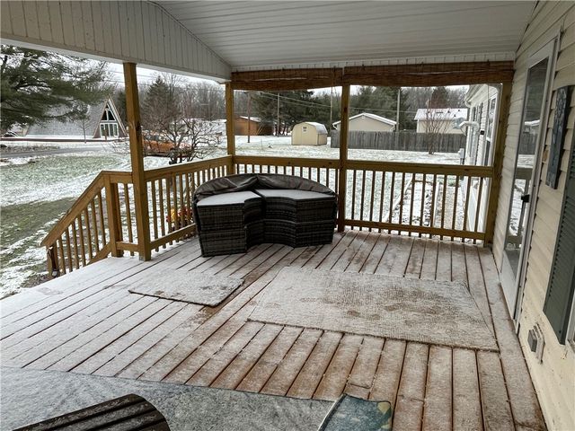 12210 Forest Drive, Shenango, PA 16424