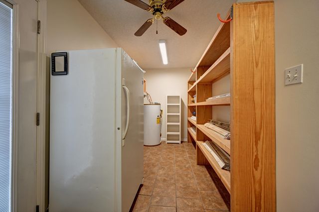 306 Parkside Dr, Thibodaux, LA 70301