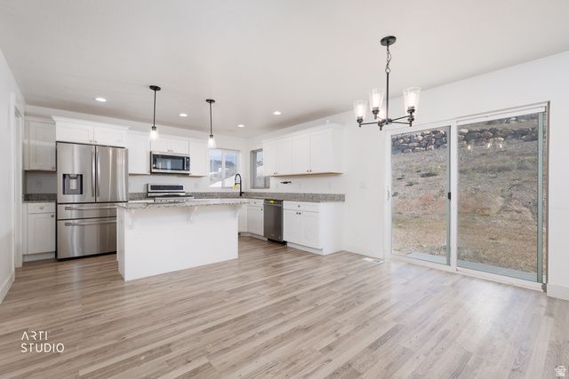 1892 W WOODLAND RD, Saratoga Springs, UT 84045