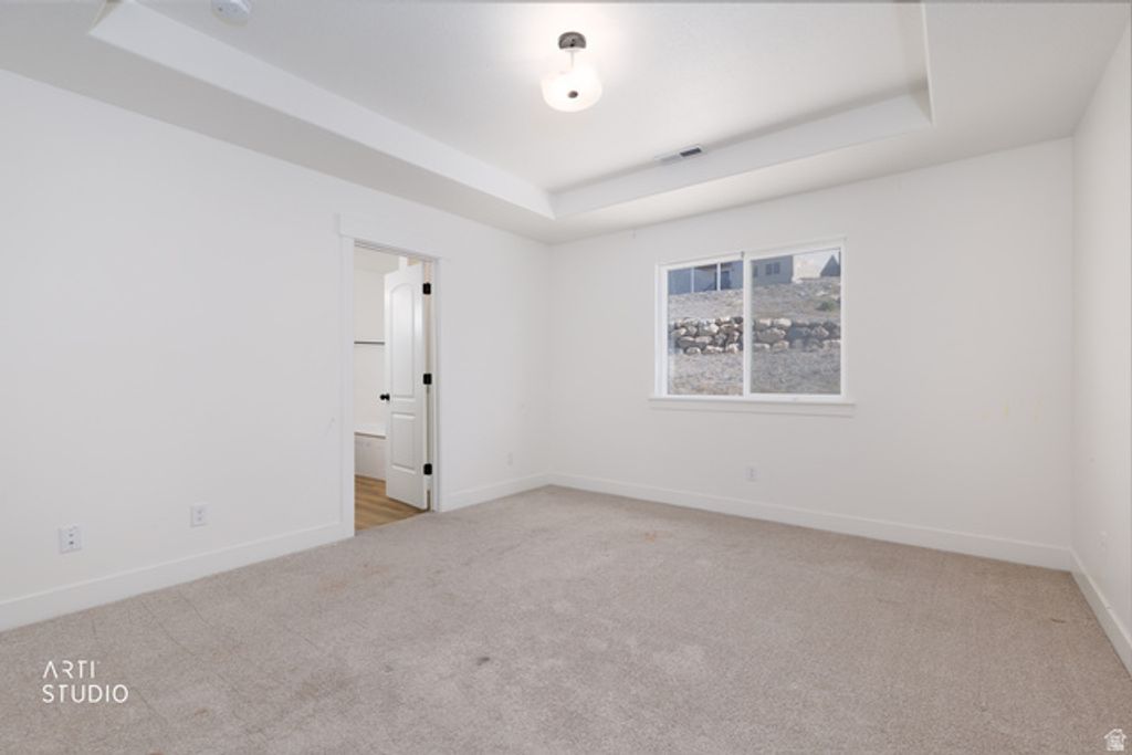 Image 18 of property listing at 1892 W WOODLAND RD, Saratoga Springs, UT 84045