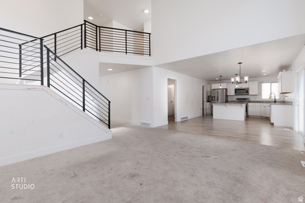 Image 8 of property listing at 1892 W WOODLAND RD, Saratoga Springs, UT 84045