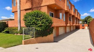 14714 S Budlong Avenue 4, Gardena, CA 90247