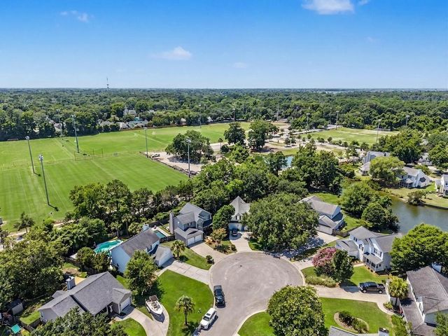 1413 Spanish Moss Court, Charleston, SC 29412