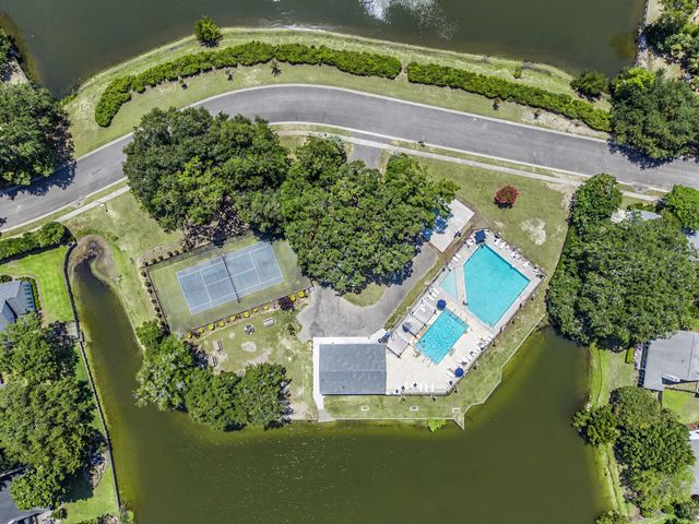 1413 Spanish Moss Court, Charleston, SC 29412