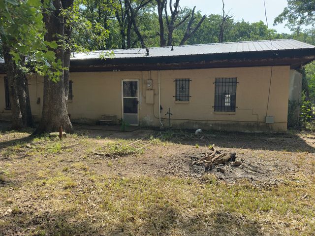 1505 Grove Drive, West Tawakoni, TX 75474