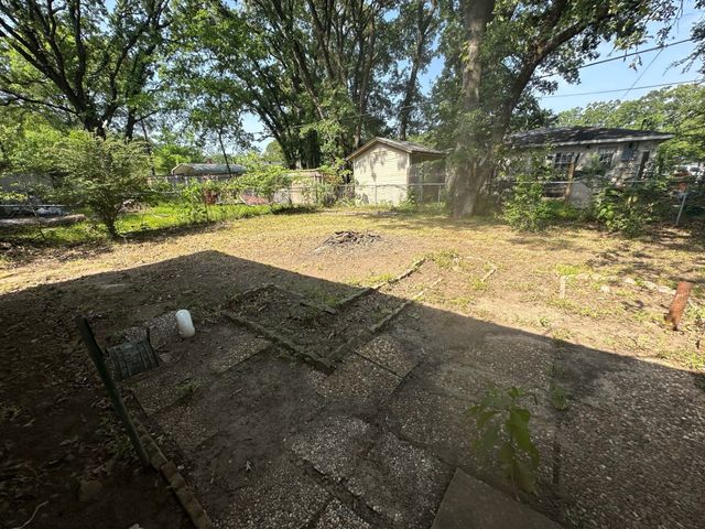 1505 Grove Drive, West Tawakoni, TX 75474