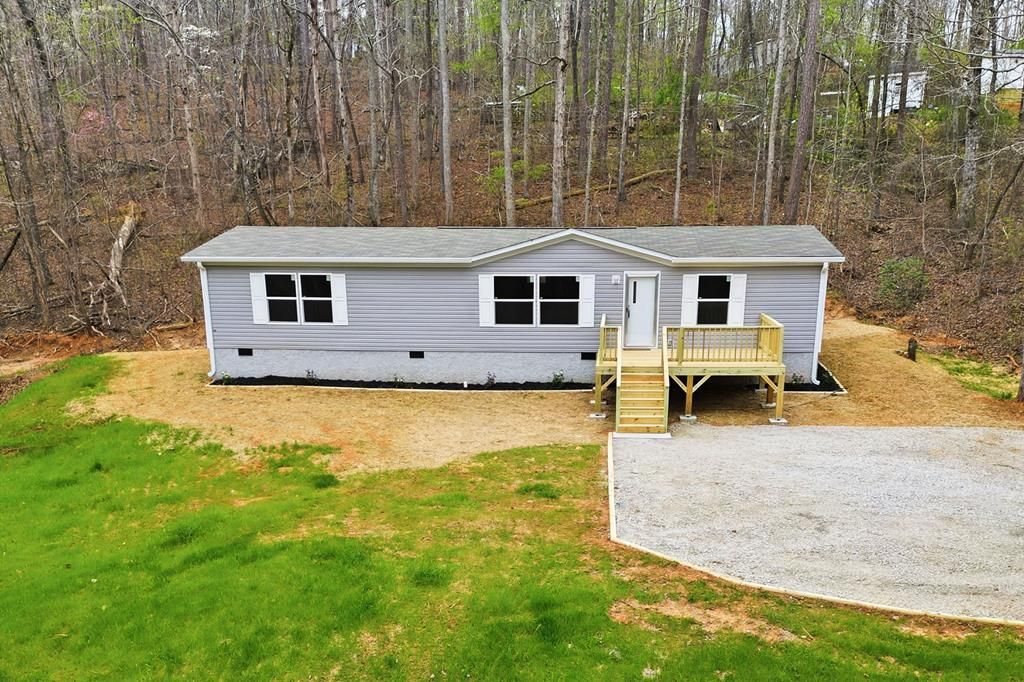 240 Cherokee Wood Hollow Drive, Ball Ground, GA 30107