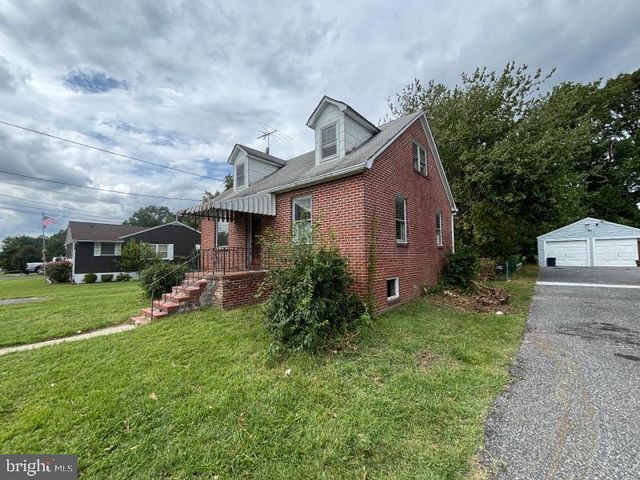 1804 MIDDLEBOROUGH RD, Baltimore, MD 21221