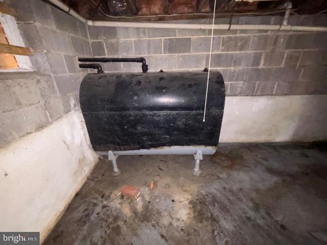 1804 MIDDLEBOROUGH RD, Baltimore, MD 21221