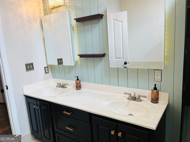 55 Tyler Woods Drive, Sharpsburg, GA 30277