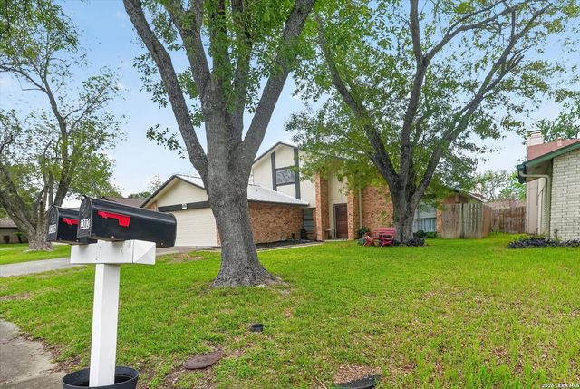3306 ROSETTI DR, San Antonio, TX 78247