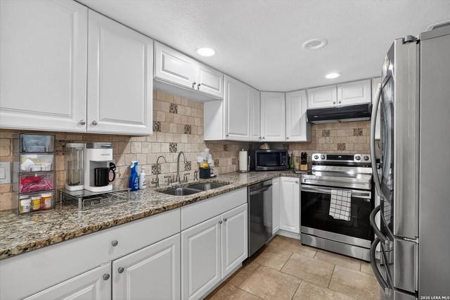 3306 ROSETTI DR, San Antonio, TX 78247