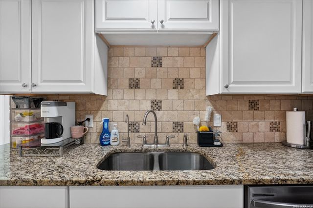 3306 ROSETTI DR, San Antonio, TX 78247
