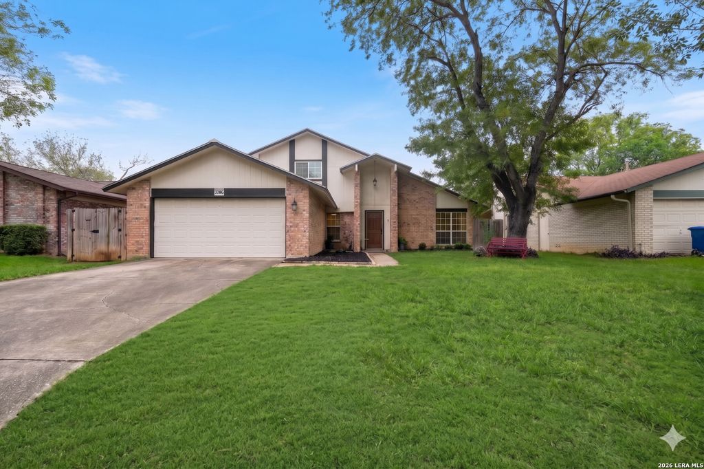 3306 ROSETTI DR, San Antonio, TX 78247