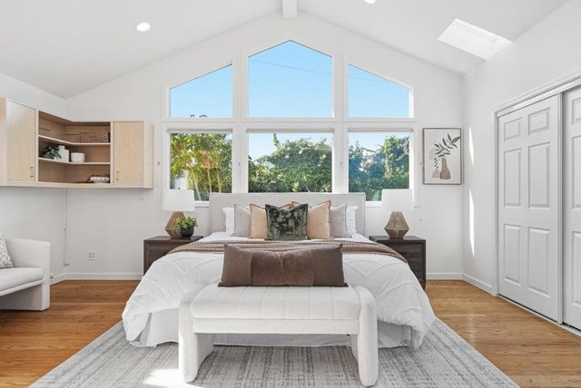 779 Garland Drive, Palo Alto, CA 94303