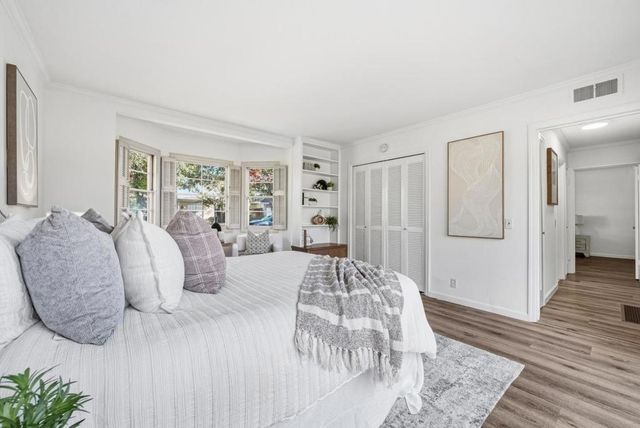 779 Garland Drive, Palo Alto, CA 94303