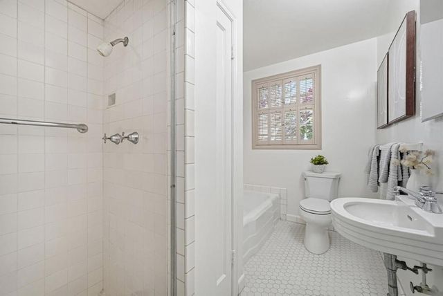 779 Garland Drive, Palo Alto, CA 94303