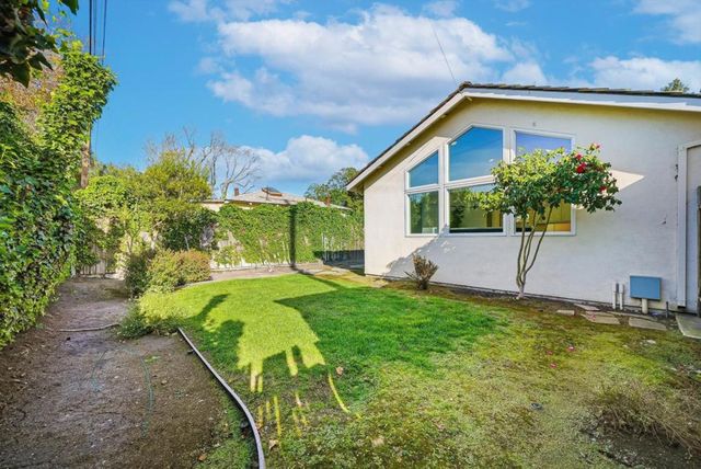 779 Garland Drive, Palo Alto, CA 94303