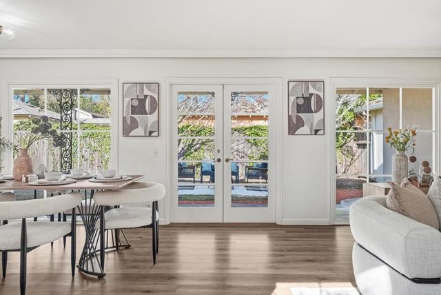 779 Garland Drive, Palo Alto, CA 94303