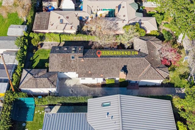 779 Garland Drive, Palo Alto, CA 94303