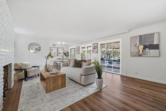 779 Garland Drive, Palo Alto, CA 94303