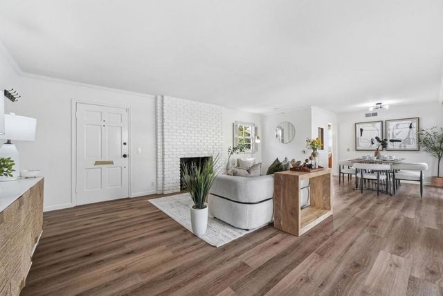 779 Garland Drive, Palo Alto, CA 94303