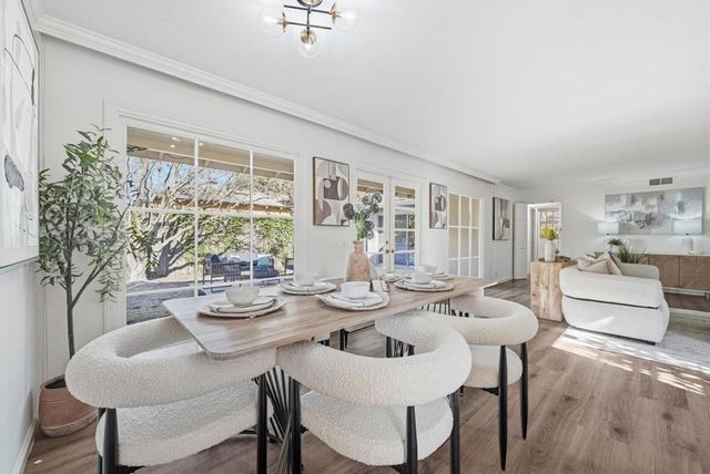 779 Garland Drive, Palo Alto, CA 94303