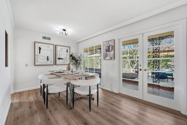 779 Garland Drive, Palo Alto, CA 94303