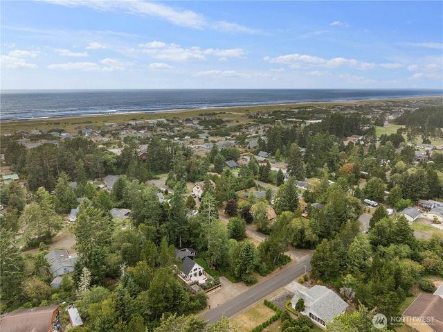 30917 M Place, Ocean Park, WA 98640
