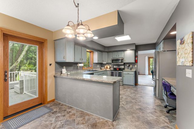 13145 4th Street N, Stillwater, MN 55082