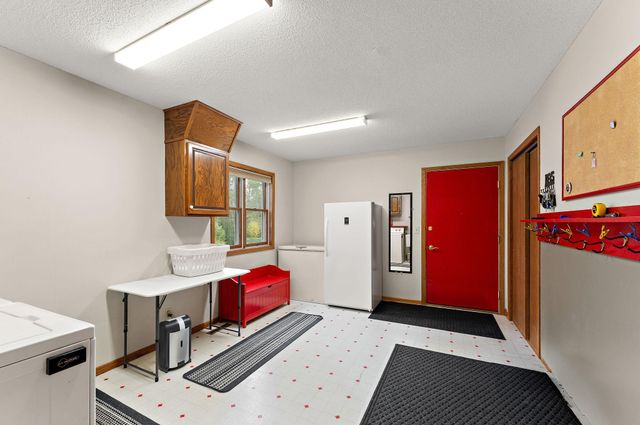 13145 4th Street N, Stillwater, MN 55082