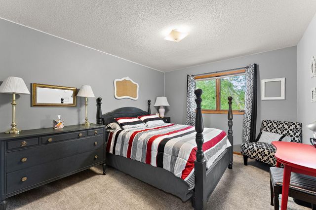 13145 4th Street N, Stillwater, MN 55082