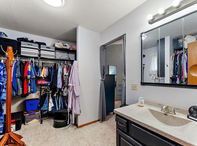 13145 4th Street N, Stillwater, MN 55082