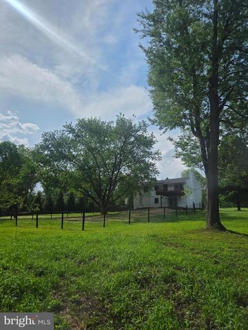 11 PRINCE EDWARDS DRIVE, Coatesville, PA 19320
