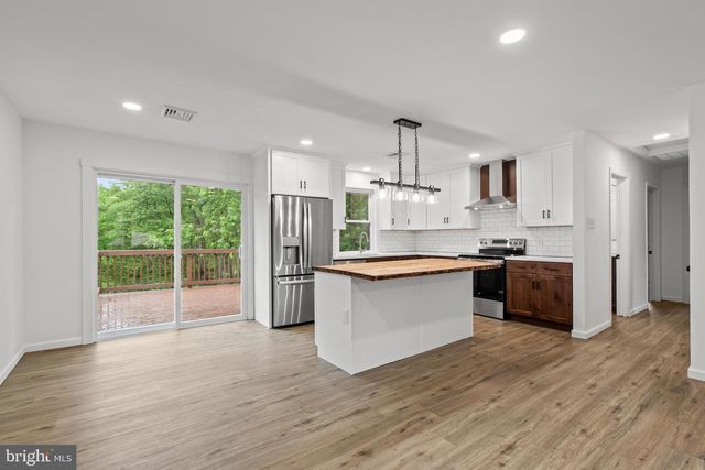 11 PRINCE EDWARDS DRIVE, Coatesville, PA 19320