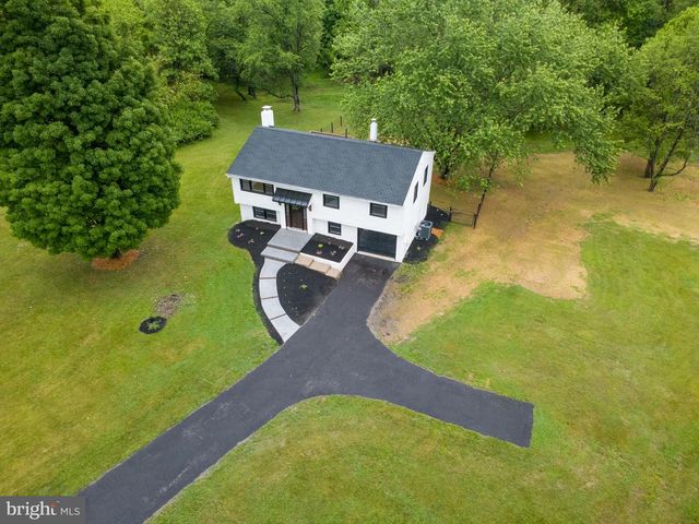 11 PRINCE EDWARDS DRIVE, Coatesville, PA 19320