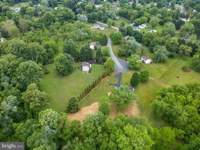 11 PRINCE EDWARDS DRIVE, Coatesville, PA 19320