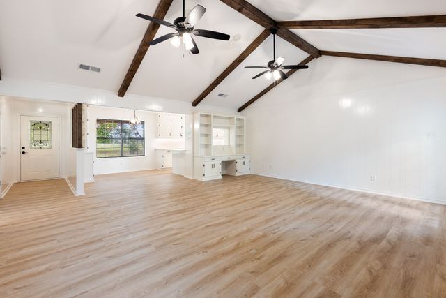 3711 Fm 513 S, Lone Oak, TX 75453