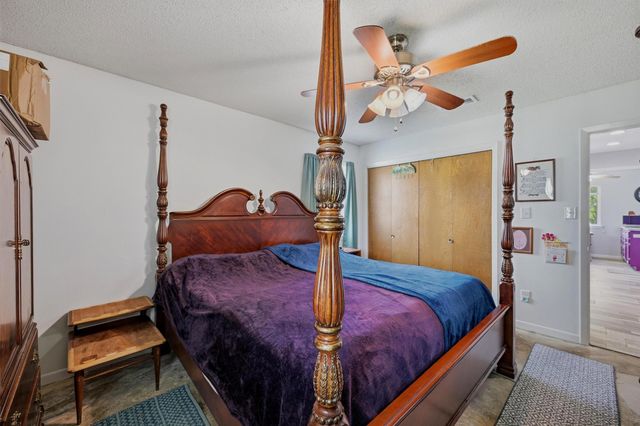 111 E Pecan Street, Gunter, TX 75058