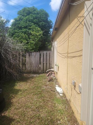 2430 SW 82ND Terrace, Miramar, FL 33025