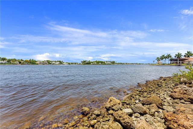 2649 Riverview DR, Naples, FL 34112