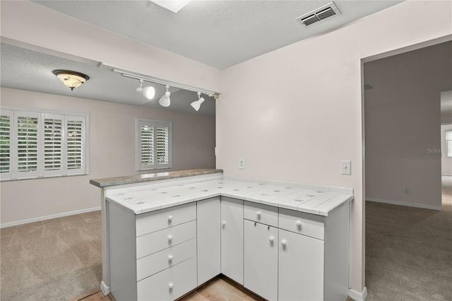 4801 COACHMANS DR DRIVE 3, Orlando, FL 32812
