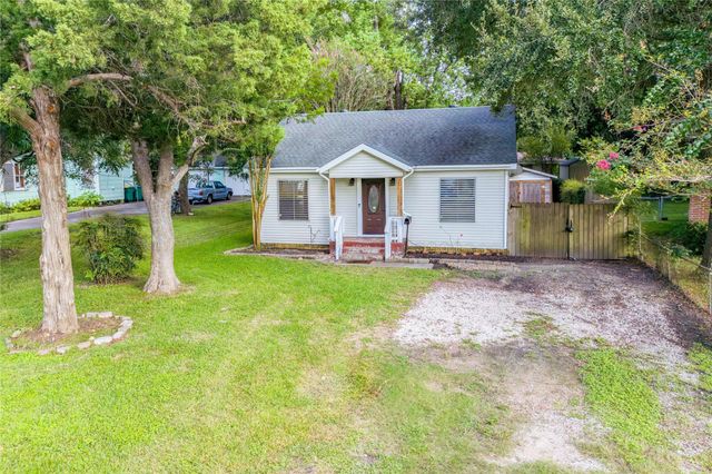 1315 Scott Street, La Marque, TX 77568
