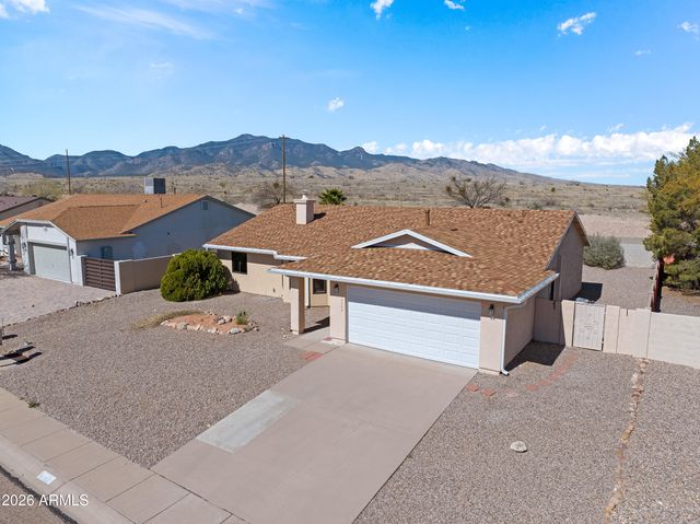 3302 RIDGE CREST Street, Sierra Vista, AZ 85650