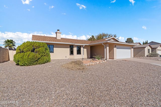 3302 RIDGE CREST Street, Sierra Vista, AZ 85650