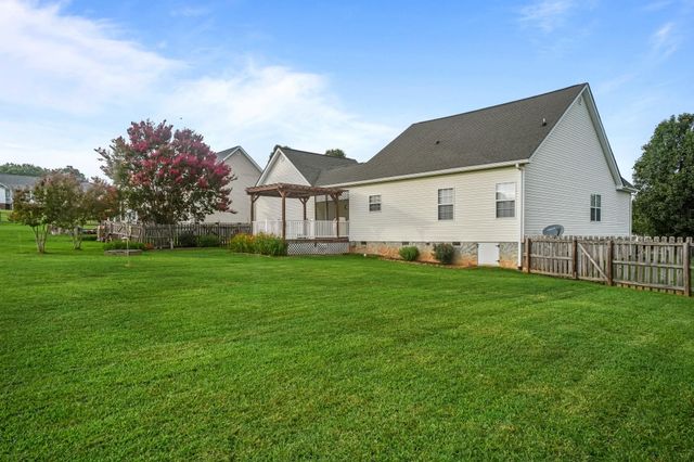 222 Abners Trail Road, Greer, SC 29651