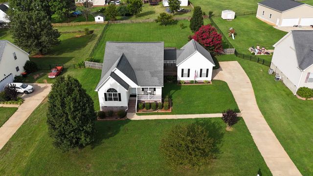 222 Abners Trail Road, Greer, SC 29651