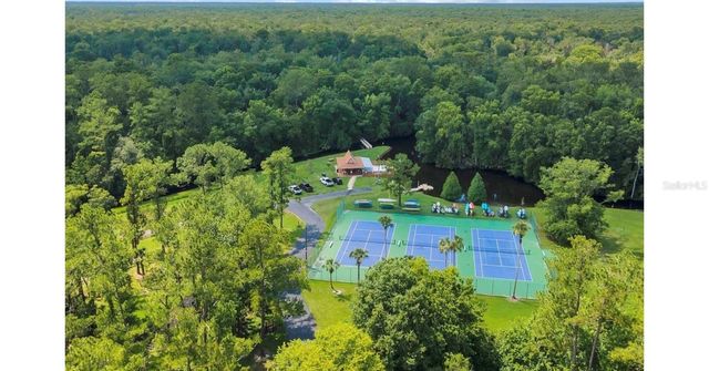 2435 SWEETWATER COUNTRY CLUB PLACE DRIVE, Apopka, FL 32712